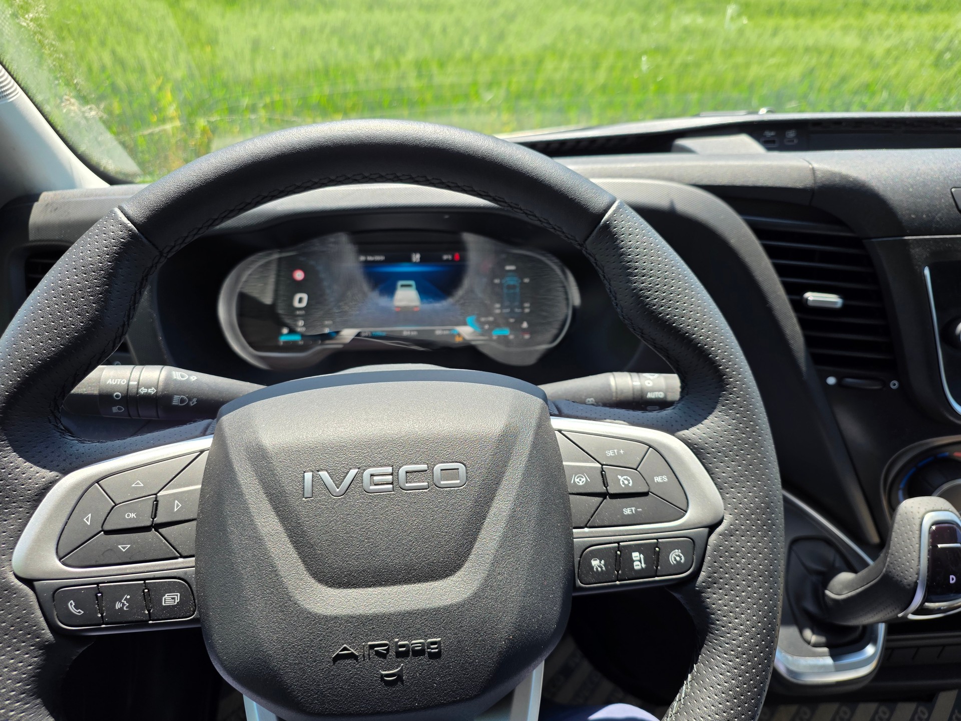 IVECO 35 C 18H A8-image-9