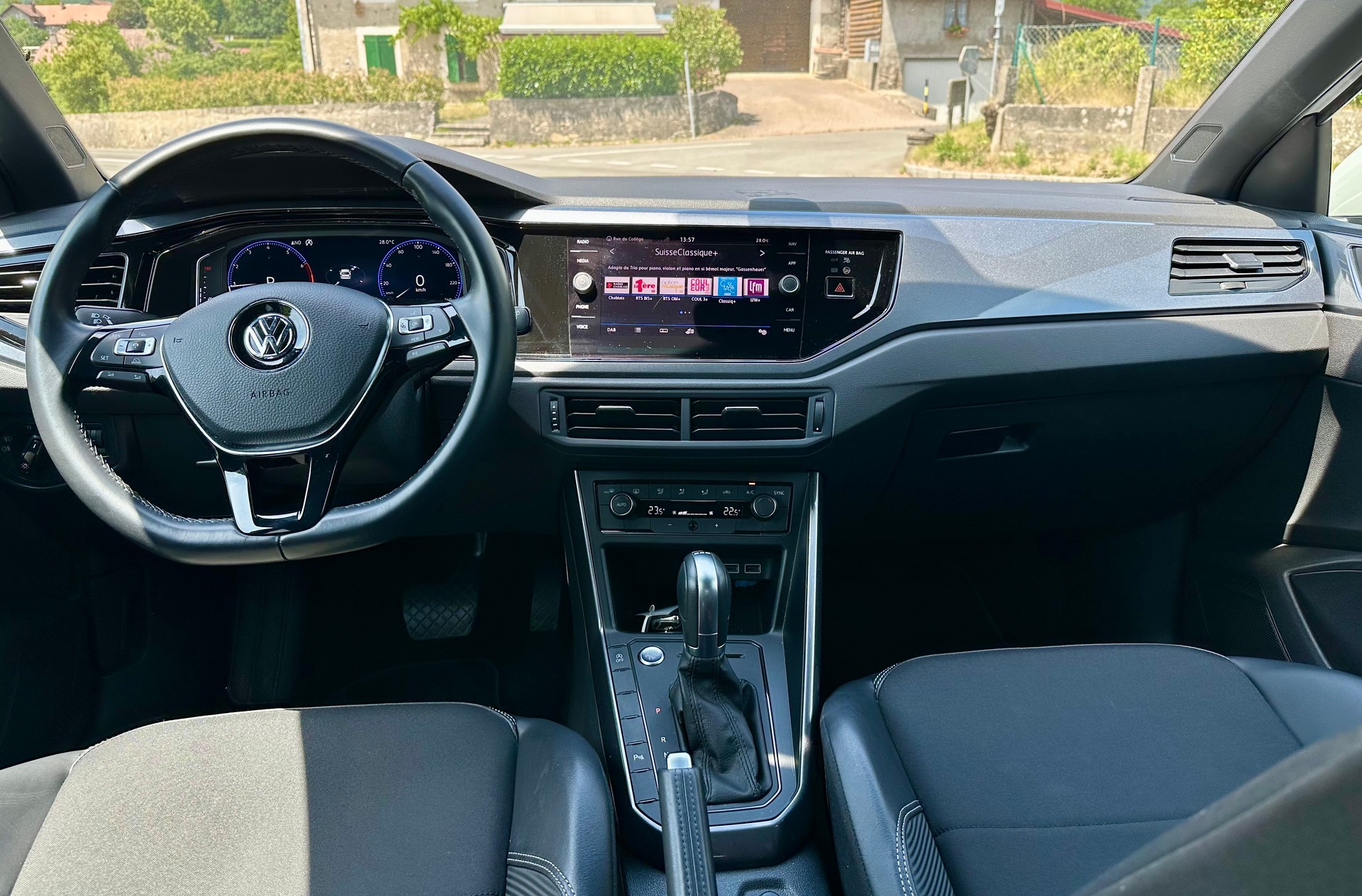 VW Polo 1.0 TSI BMT Comfortline DSG-image-8