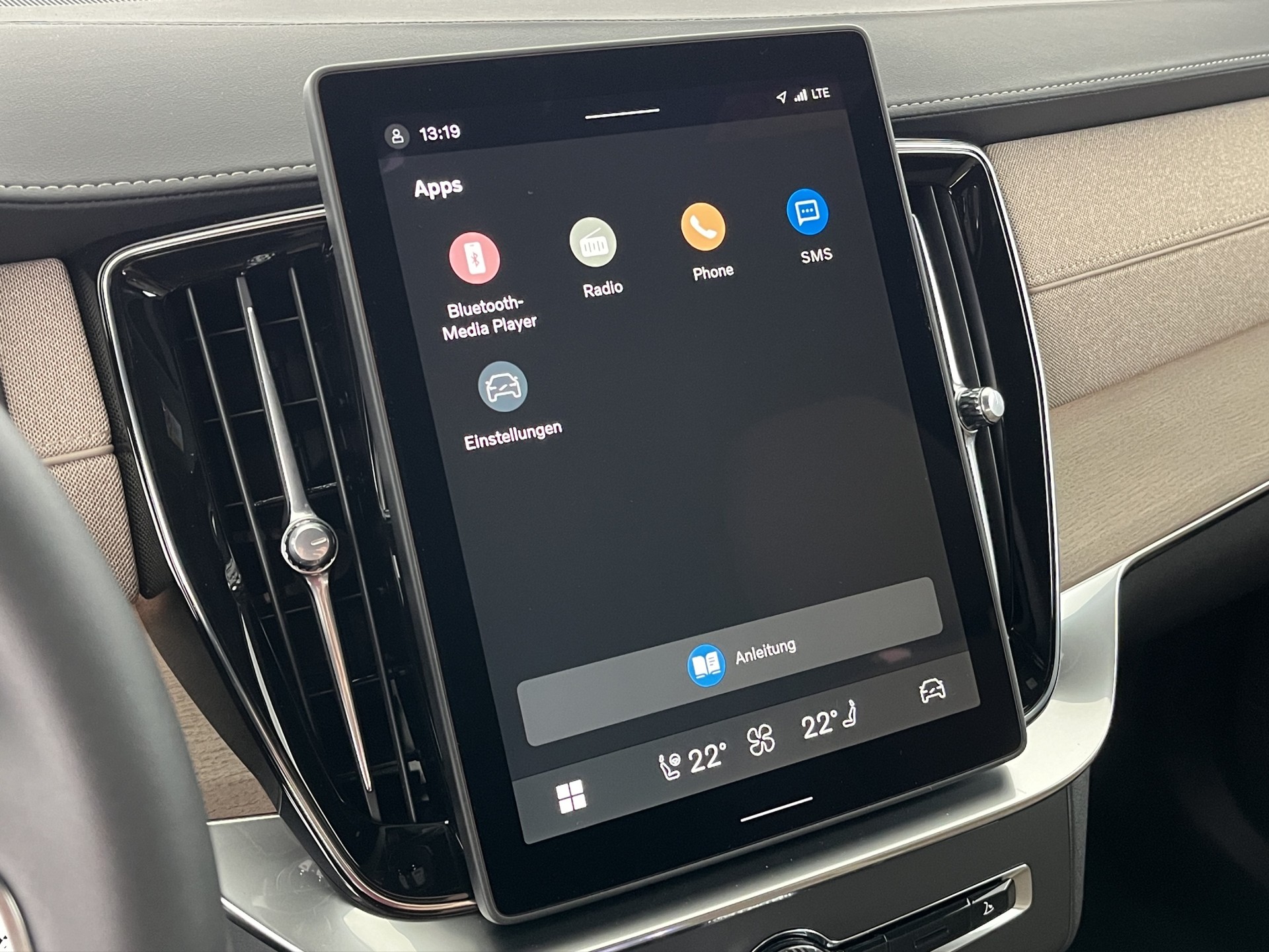 VOLVO XC90 2.0 T8 TE Ultra Dark eAWD-image-13