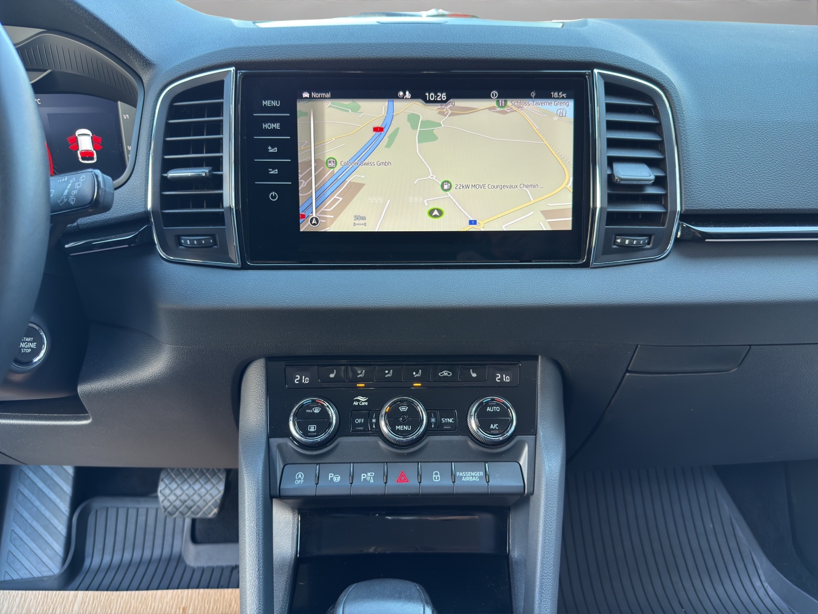 SKODA Karoq 2.0 TDI CR Style 4x4 DSG-image-14