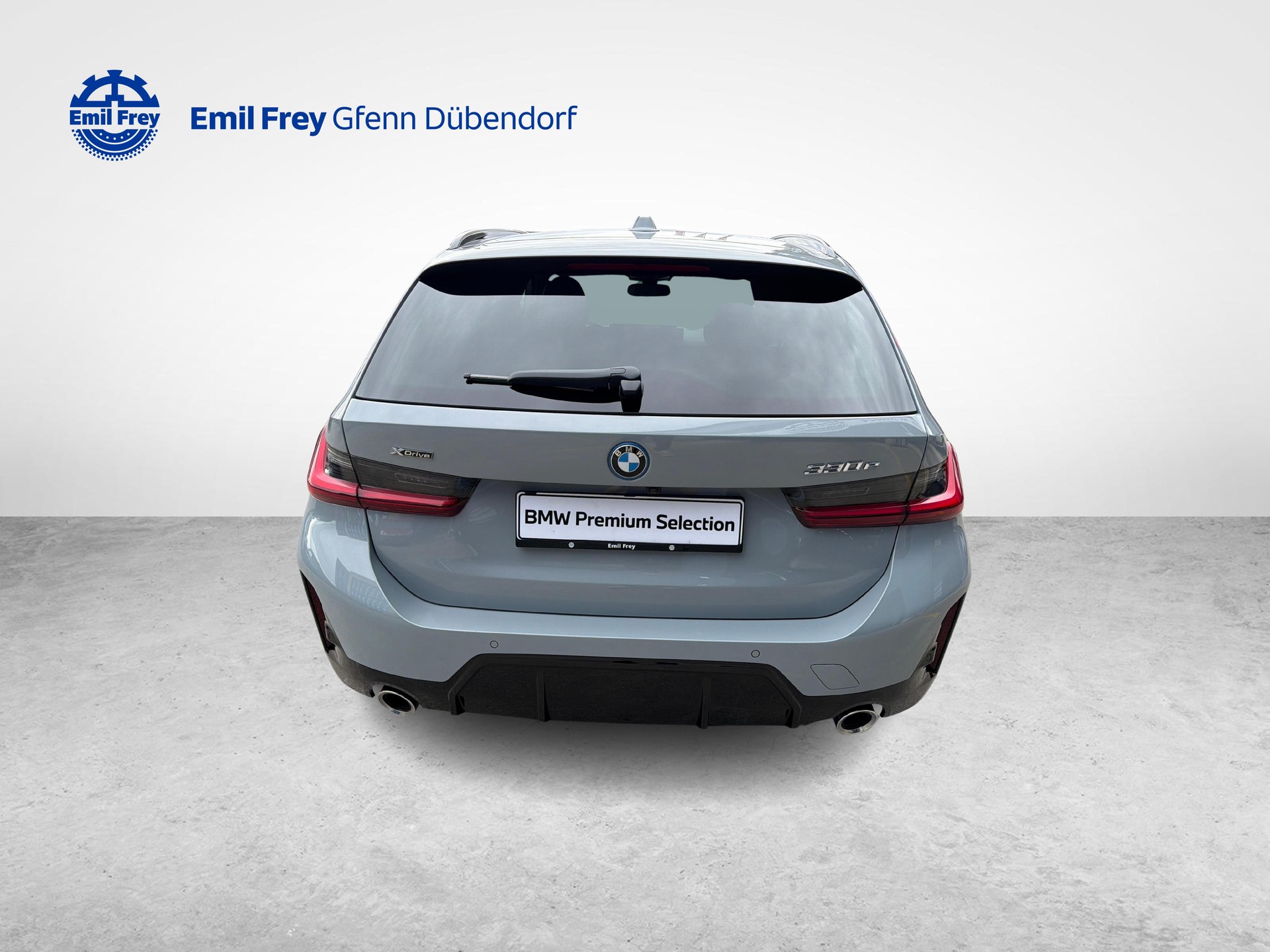 BMW 330e xDrive SAG Touring-image-9