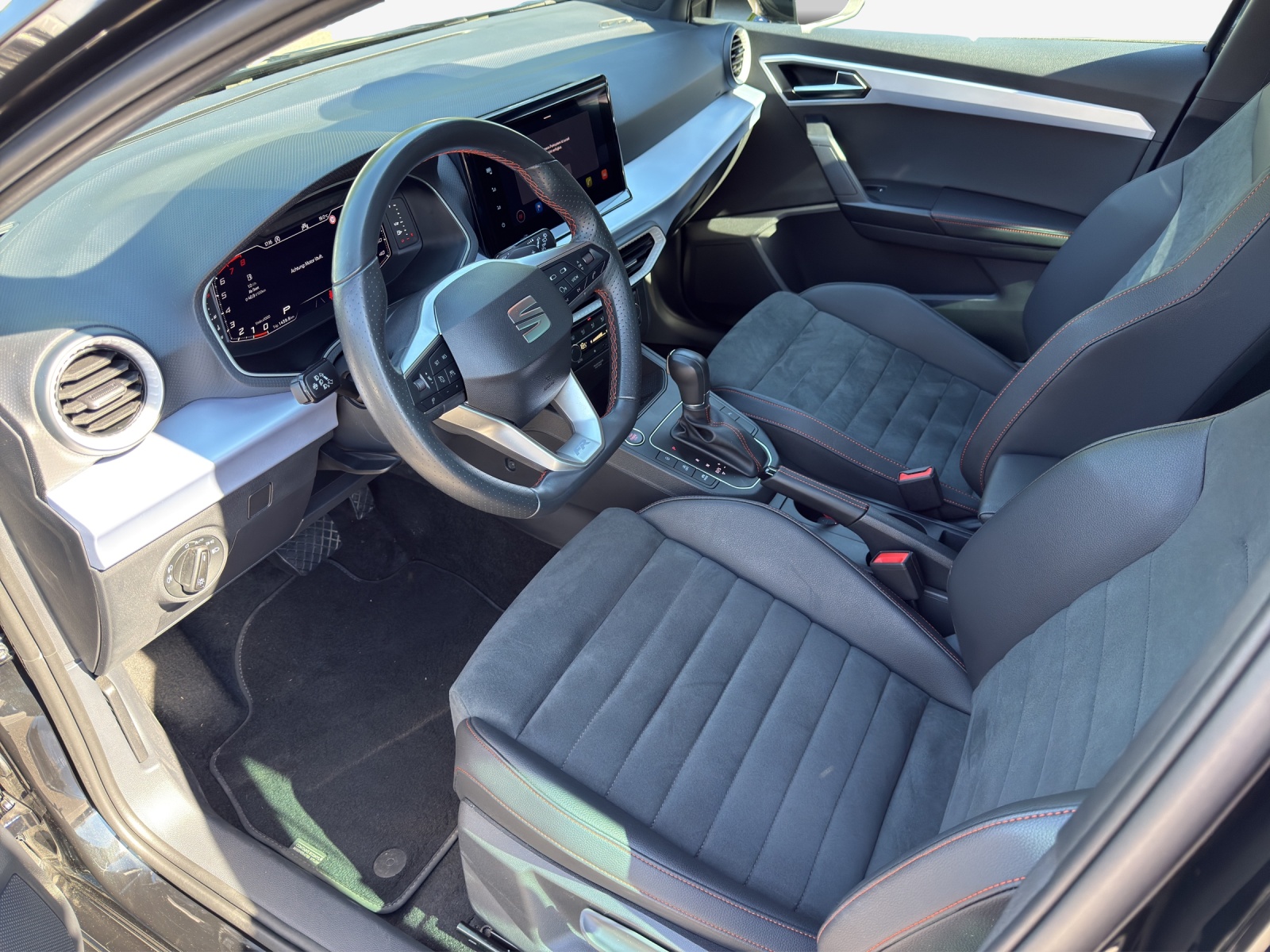 SEAT Ibiza 1.0 EcoTSI FR DSG-image-7