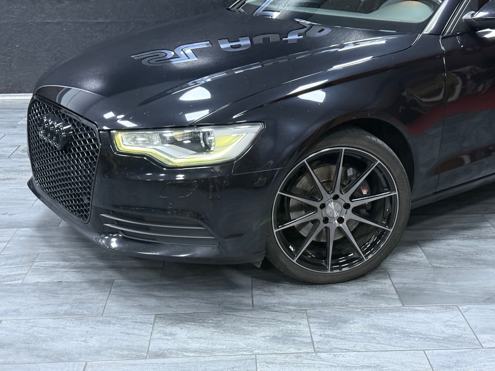AUDI A6 Avant 3.0 TDI V6 quattro S-tronic-image-1