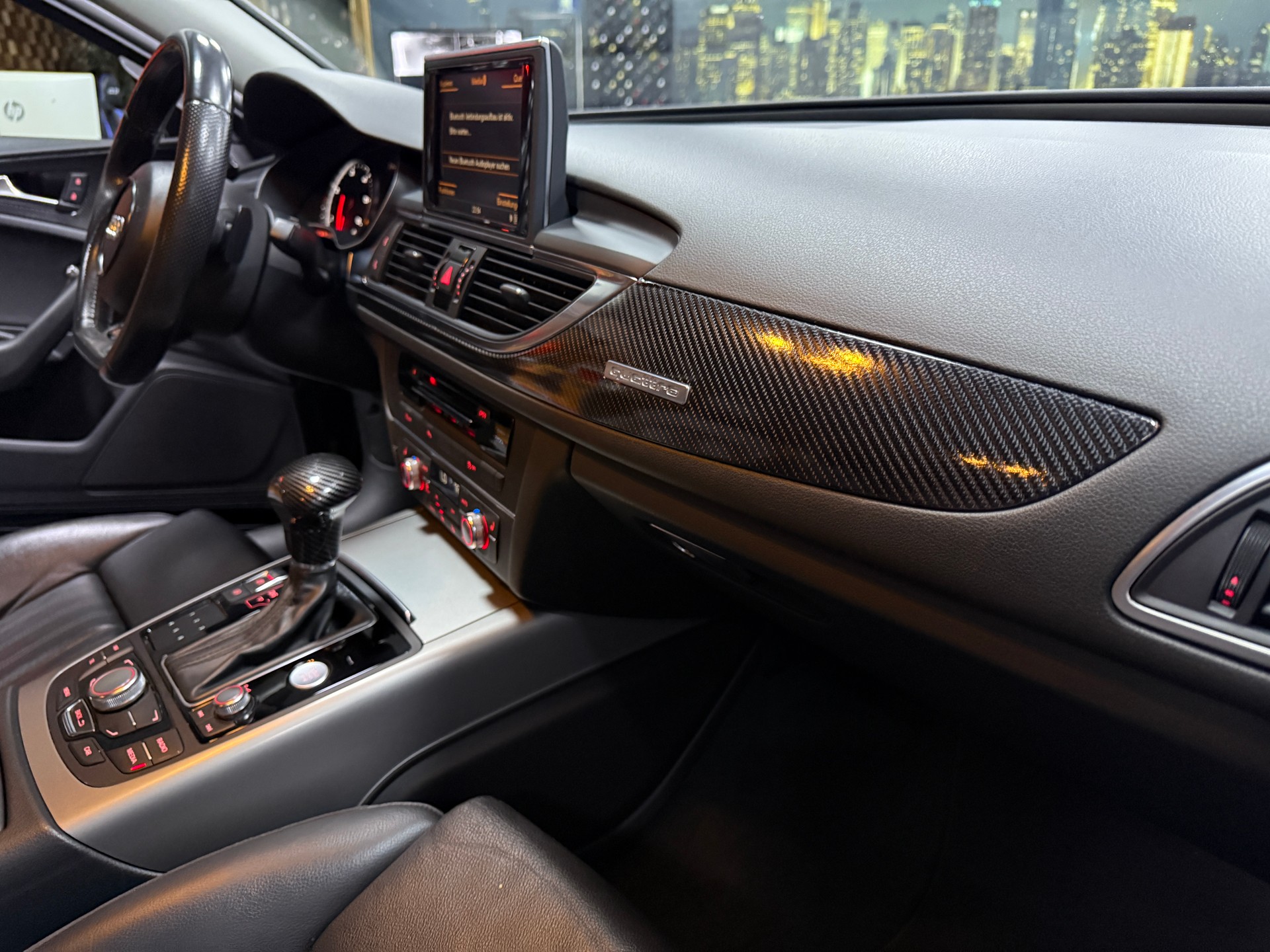AUDI A6 Avant 3.0 TDI V6 quattro S-tronic-image-10