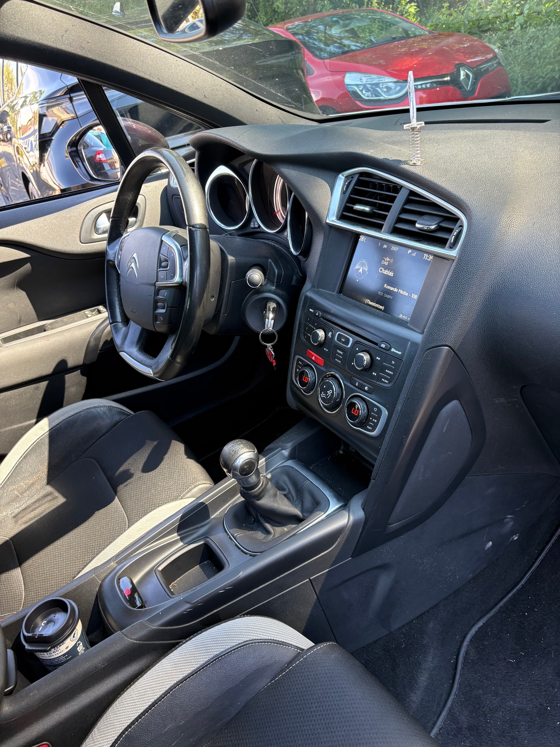 DS AUTOMOBILES DS4 1.6 VTi Dark Top-image-10