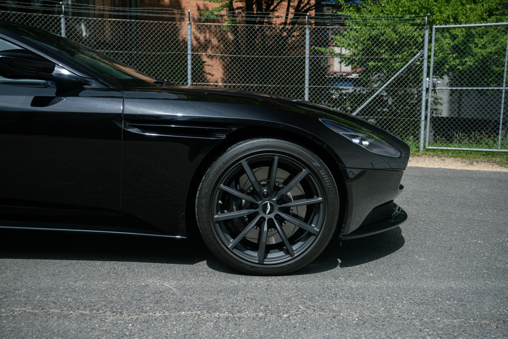 ASTON MARTIN DB11 V12 Touchtronic 3 AMR-image-9