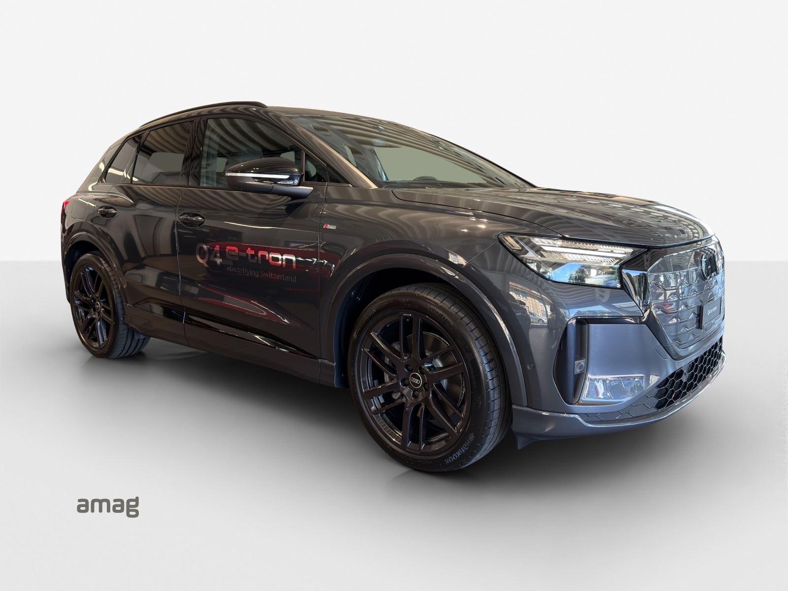 AUDI Q4 e-tron SUV quattro performance-image-5