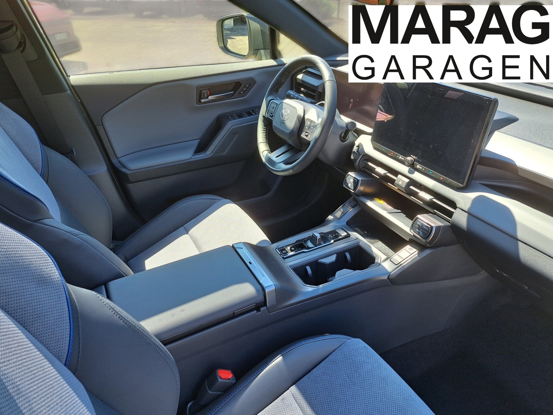 TOYOTA RAV-4 2.5 HSD Style e-CVT AWD-image-4