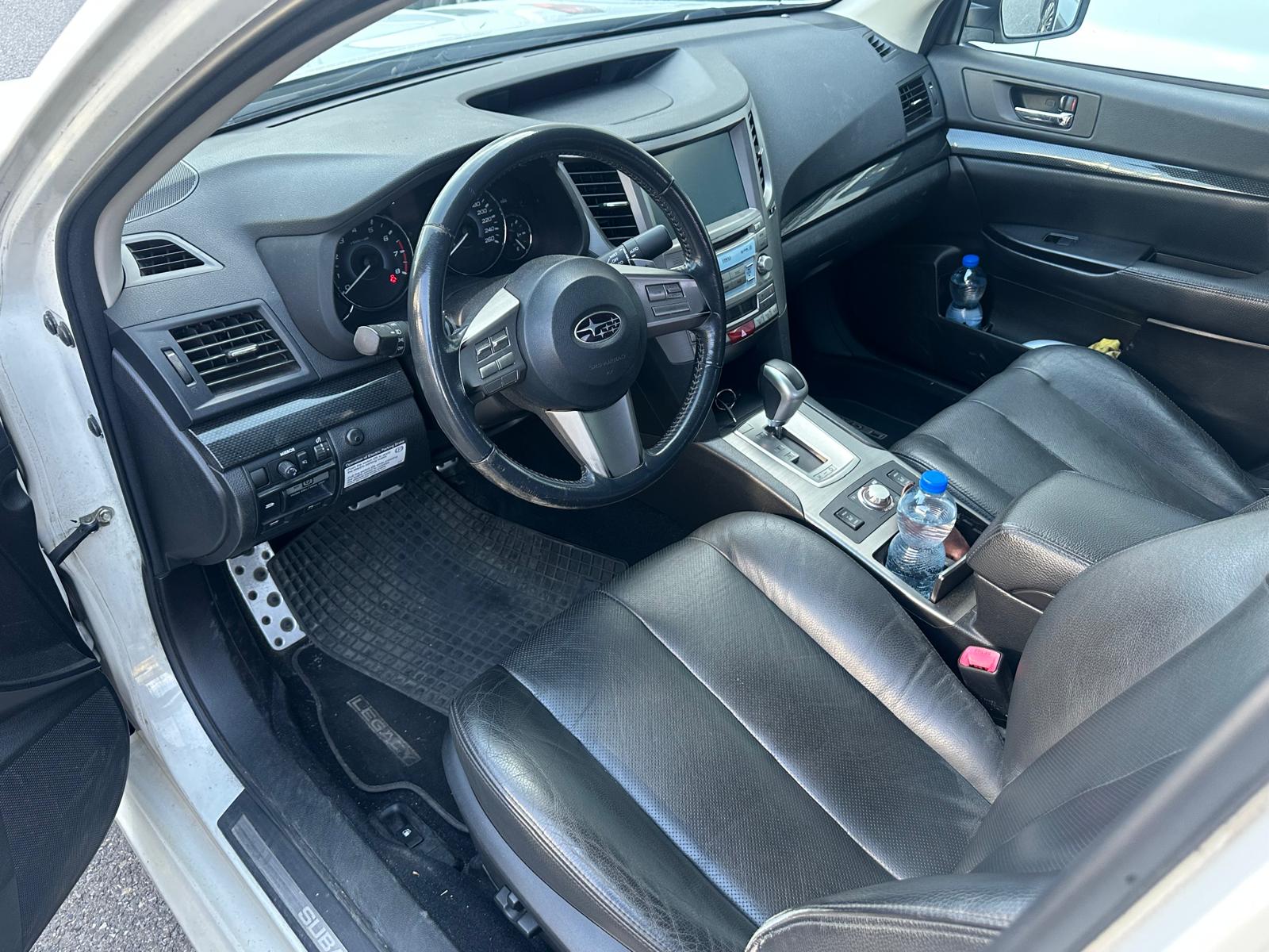 SUBARU Legacy 2.5GT Executive S AWD Automatic-image-1