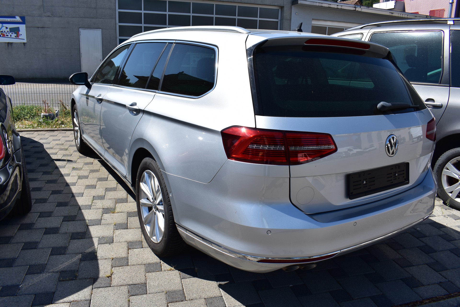 VW Passat Variant 2.0 TDI SCR BMT Highline DSG-image-2