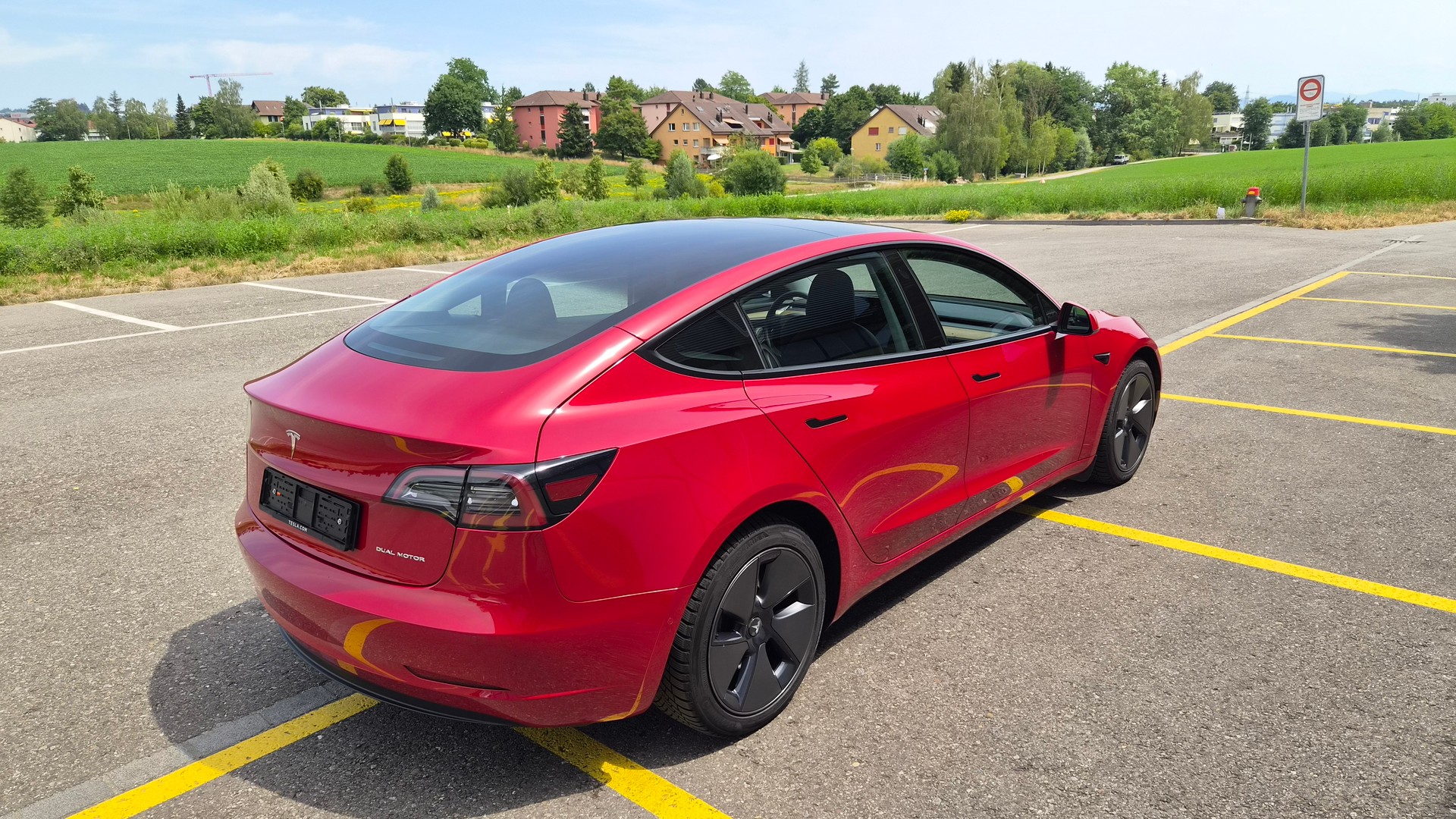 TESLA Model 3 Long Range Dual Motor AWD Facelift-image-4
