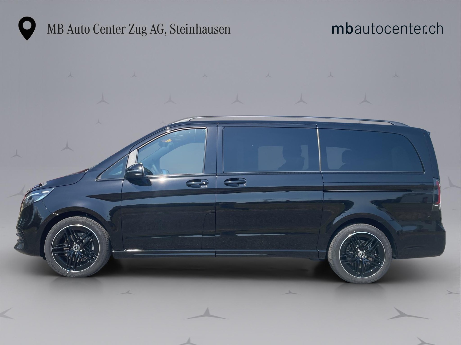 MERCEDES-BENZ V 300 d Swiss Ed. lang 4matic Van-image-2