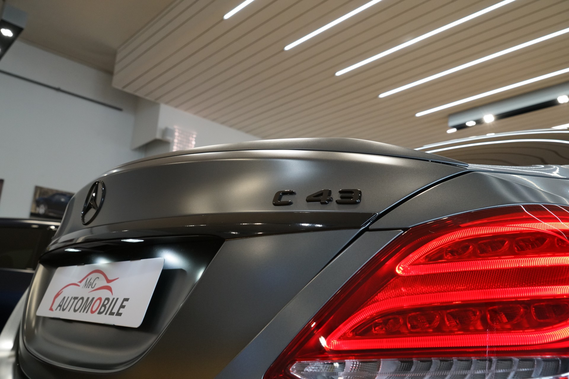 MERCEDES-BENZ C 43 AMG 4Matic 9G-Tronic-image-7