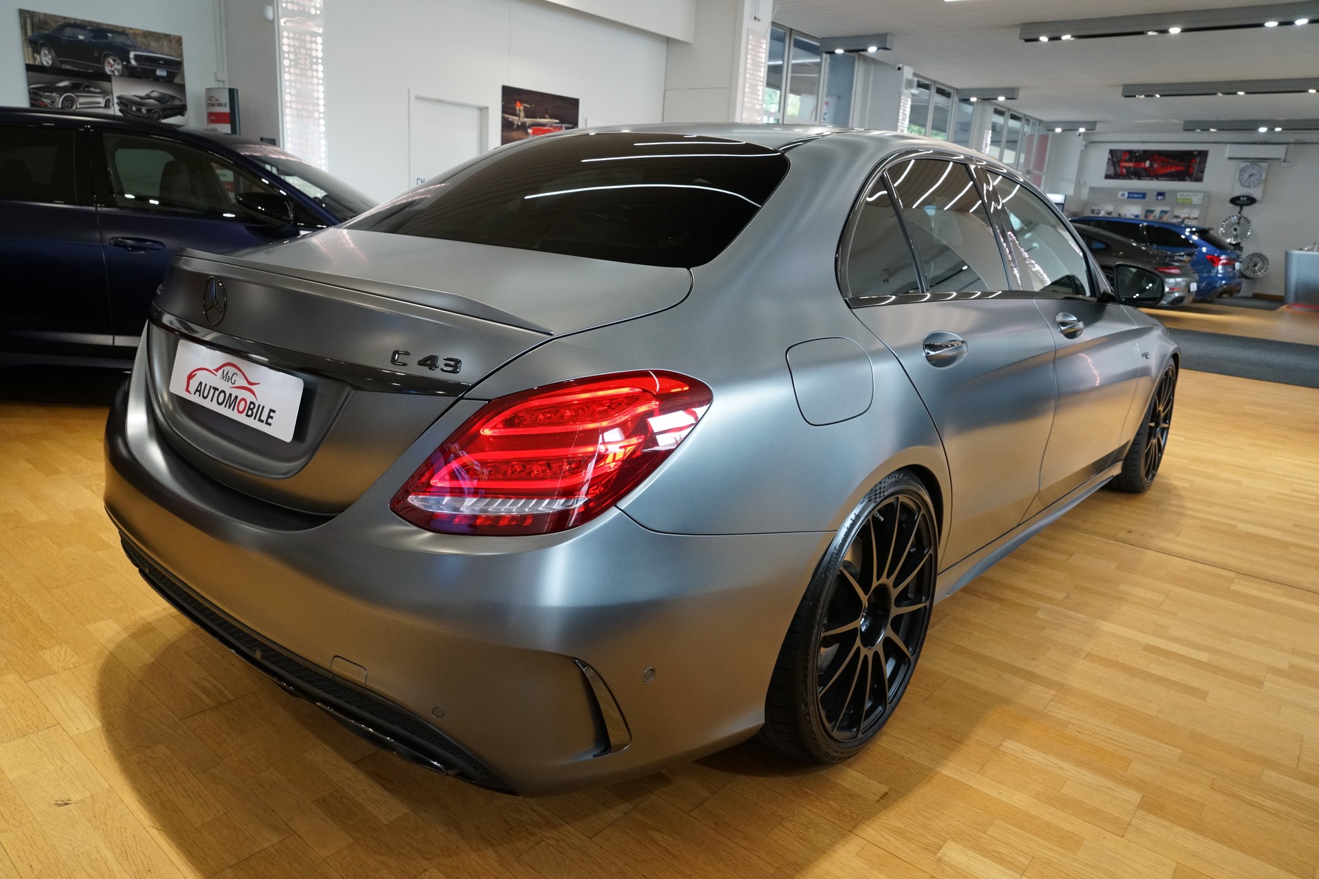 MERCEDES-BENZ C 43 AMG 4Matic 9G-Tronic-image-6