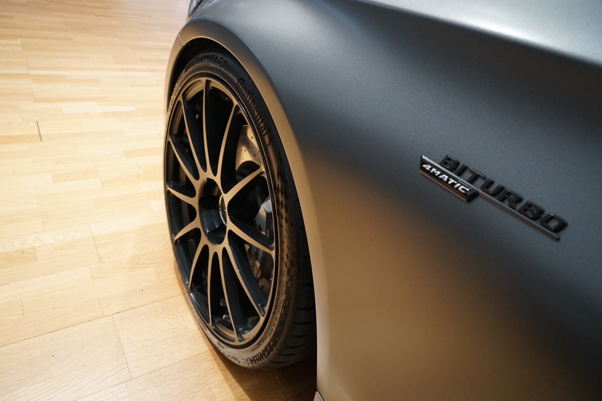 MERCEDES-BENZ C 43 AMG 4Matic 9G-Tronic-image-3