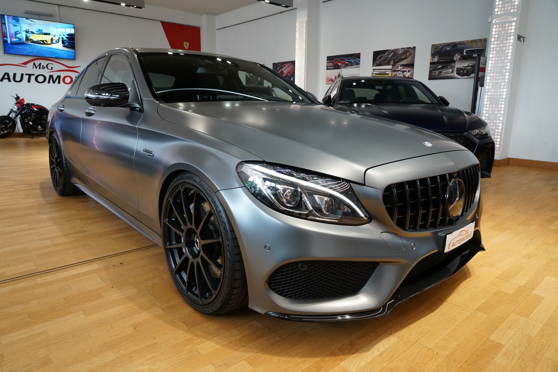 MERCEDES-BENZ C 43 AMG 4Matic 9G-Tronic-image-2