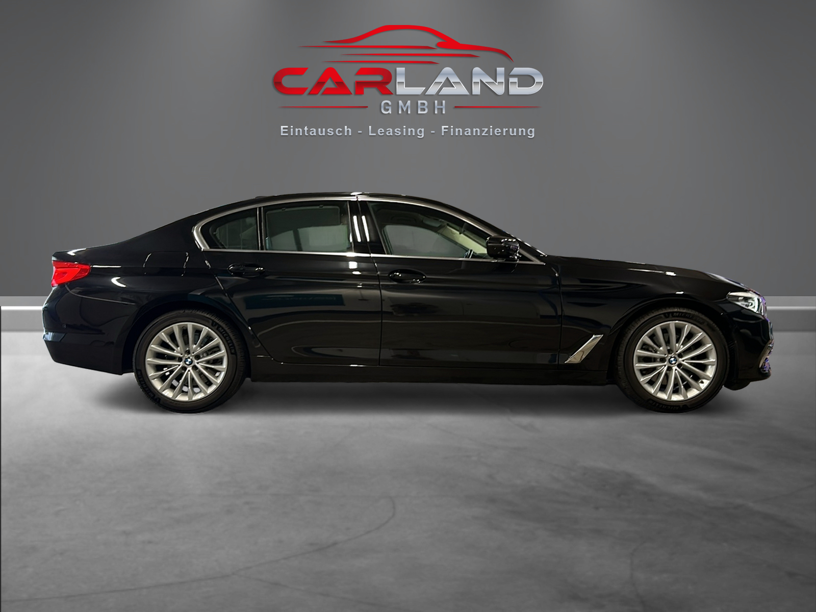 BMW 520i Luxury Line Steptronic-showroom-element-3
