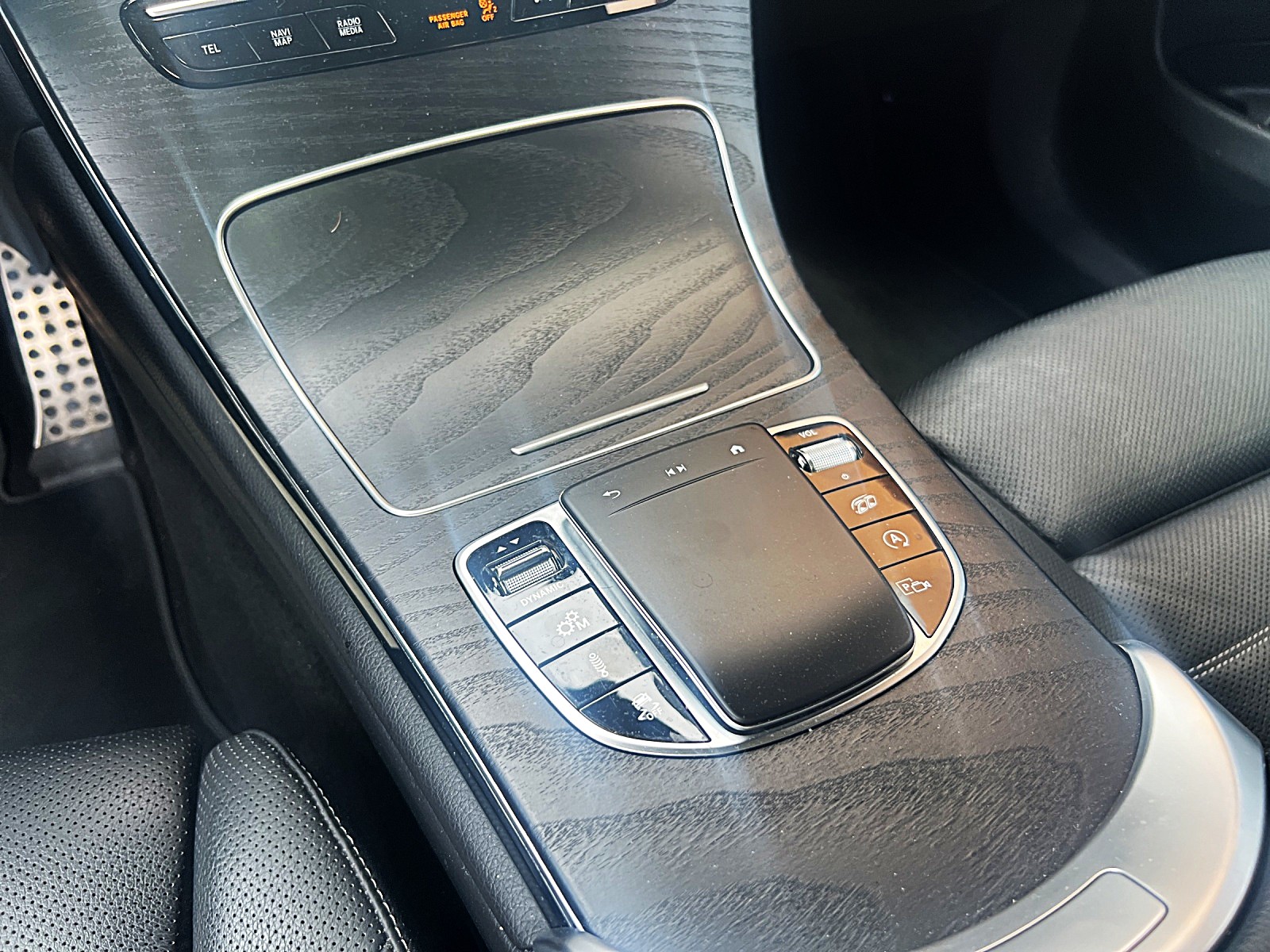 MERCEDES-BENZ GLC 43 AMG 4 Matic / Top Ausstattung-image-11