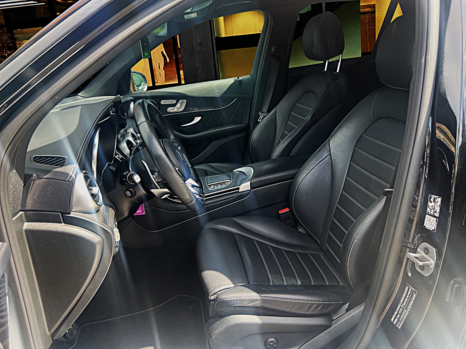 MERCEDES-BENZ GLC 43 AMG 4 Matic / Top Ausstattung-image-5