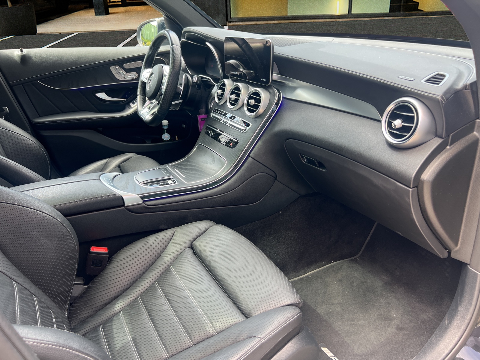 MERCEDES-BENZ GLC 43 AMG 4 Matic / Top Ausstattung-image-10