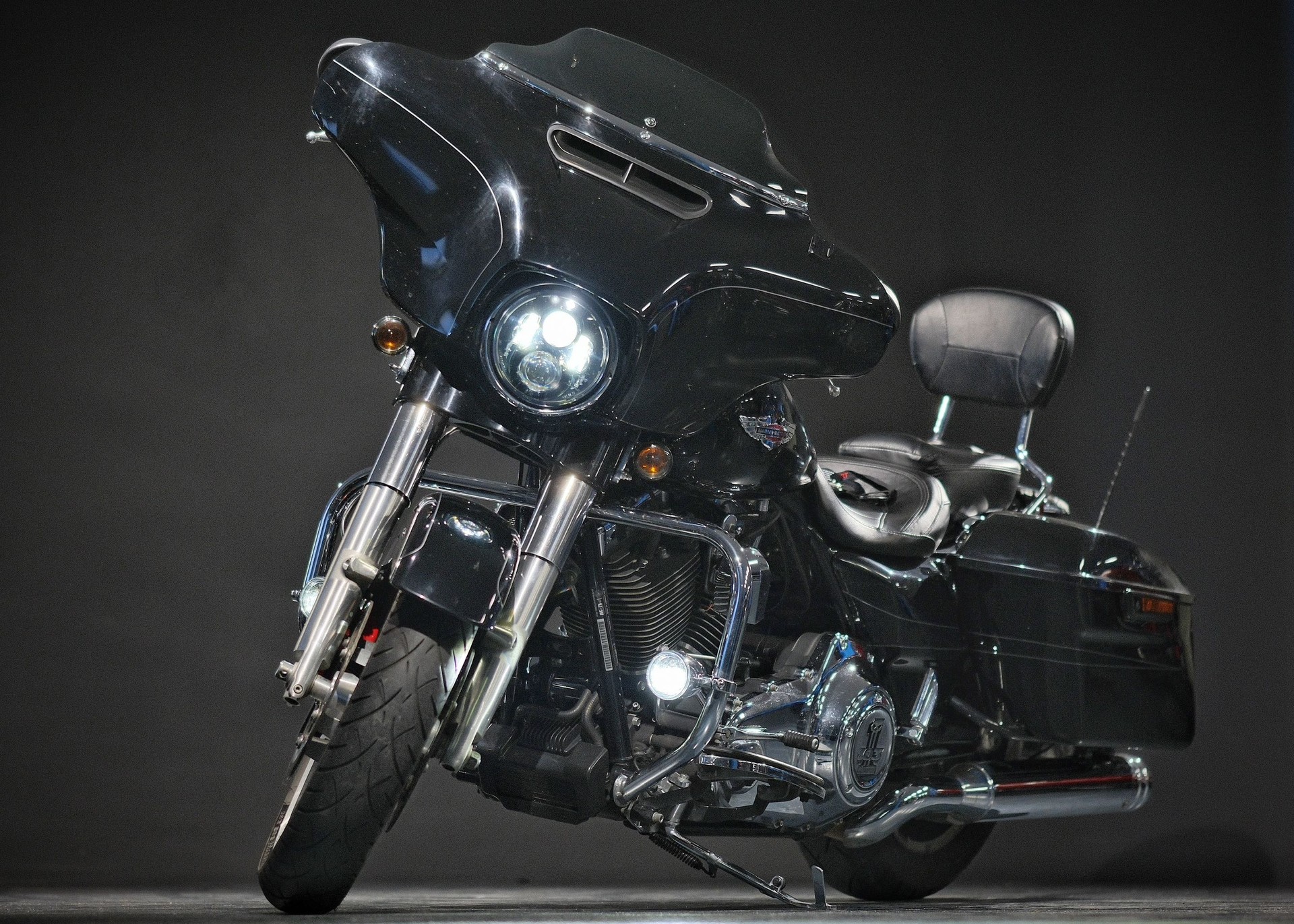 HARLEY-DAVIDSON FLHXS Street Glide Special ABS-showroom-element-3