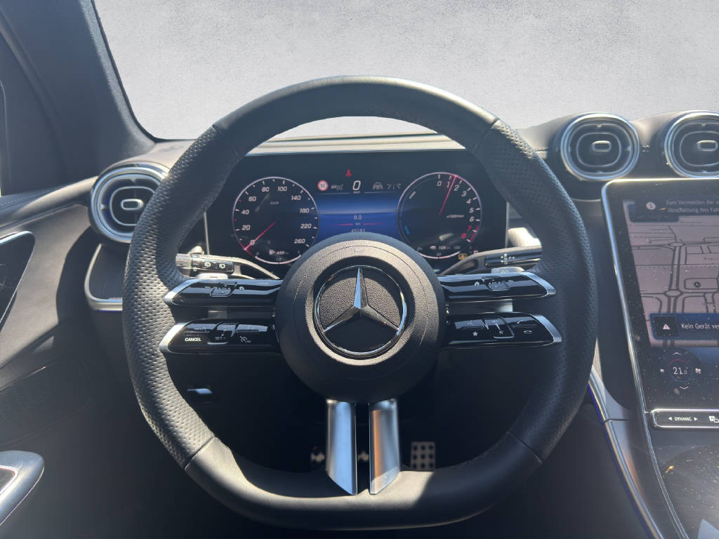 MERCEDES-BENZ GLC 400 e AMG Line 4Matic-image-11