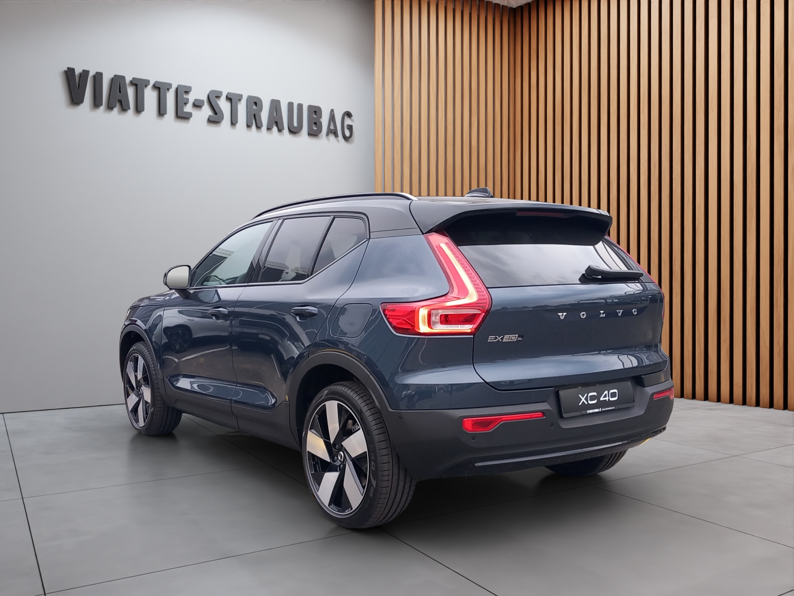 VOLVO EX40 XCENTRIC Twin Ultra AWD-image-4