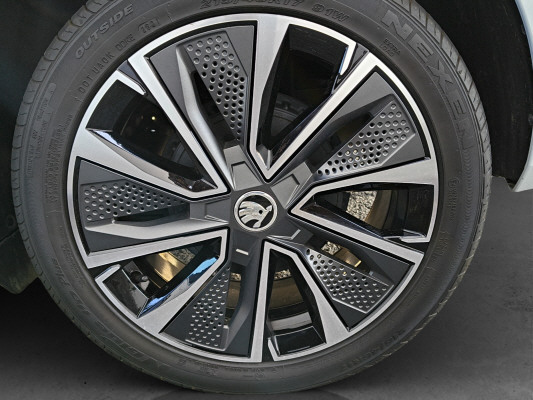 SKODA Fab. 1.0 TSI Style DSG-image-11