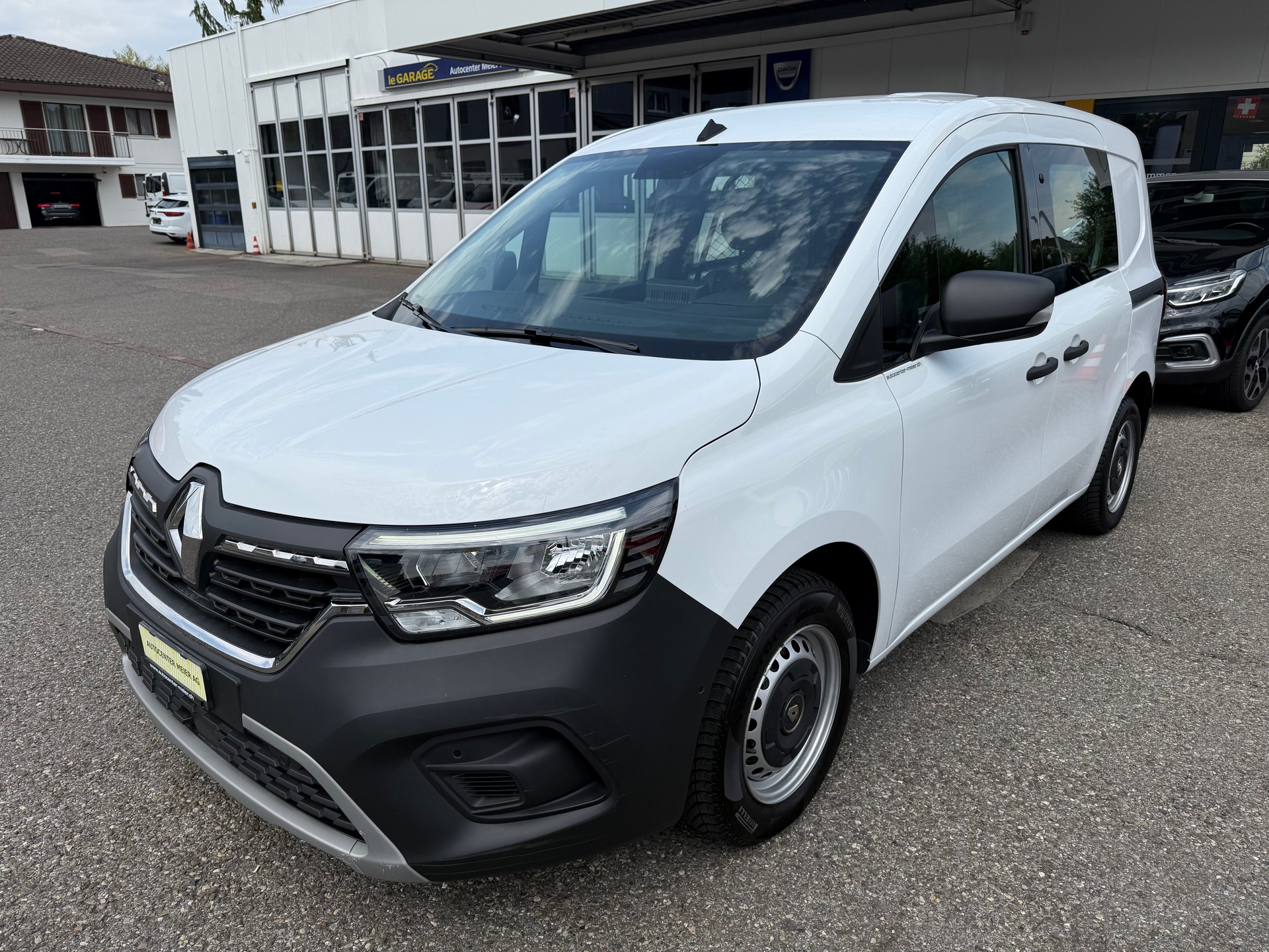 RENAULT Kangoo Van 1.5 dCi Standard 95 Extra-showroom-element-1