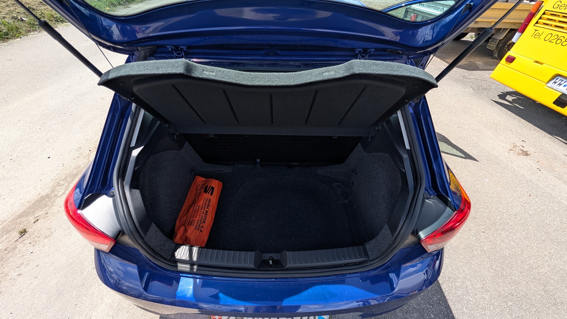 SEAT IBIZA-image-8