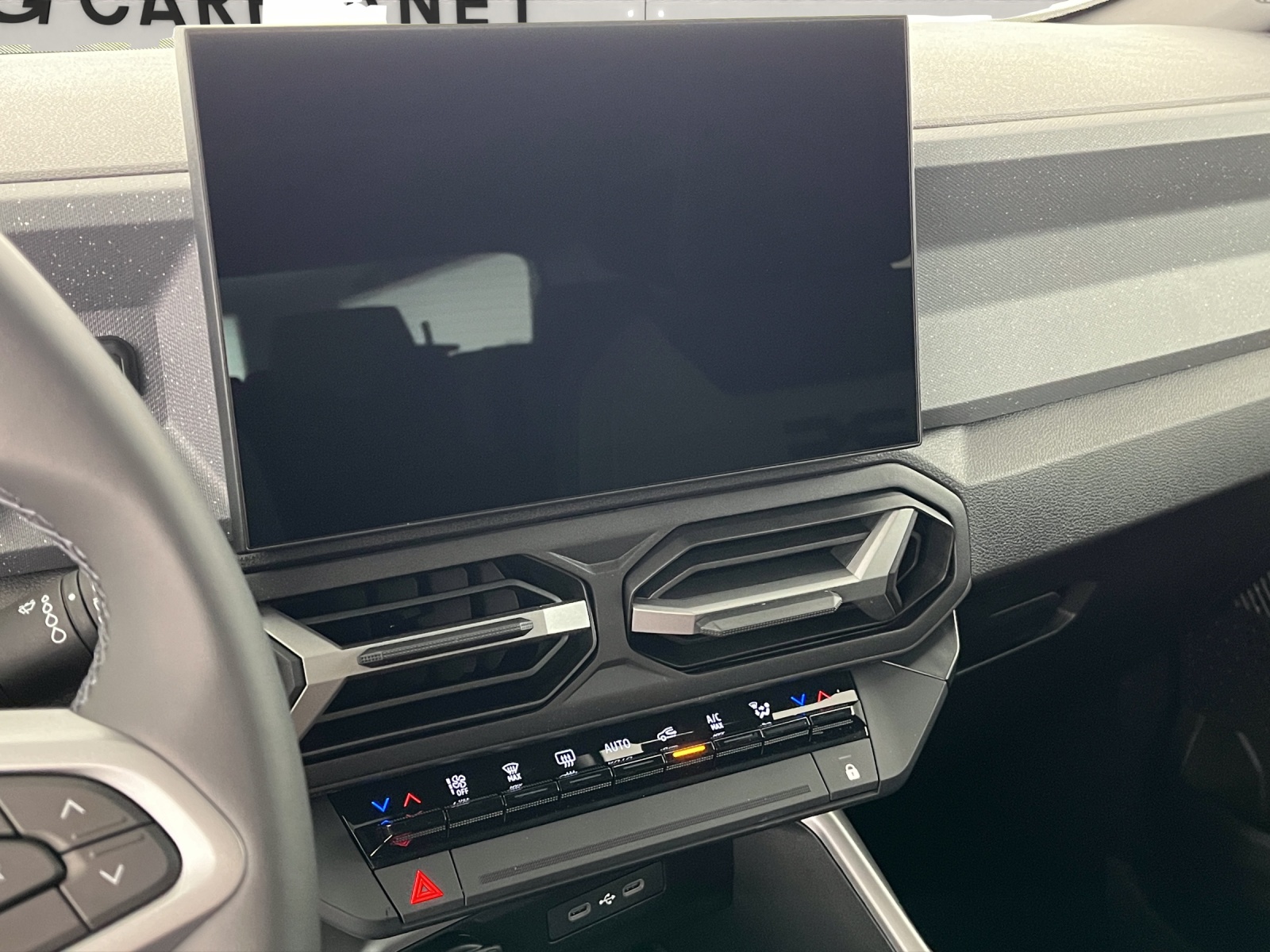 DACIA Bigster 1.2 Hybrid Journey 4WD-image-11