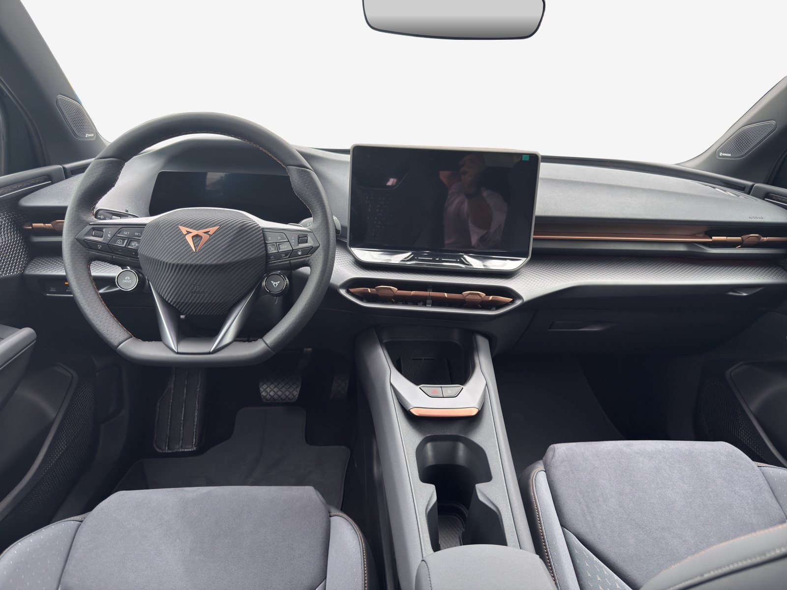 CUPRA Raval 52 kWh Dynamic+ Launch Edition-image-8