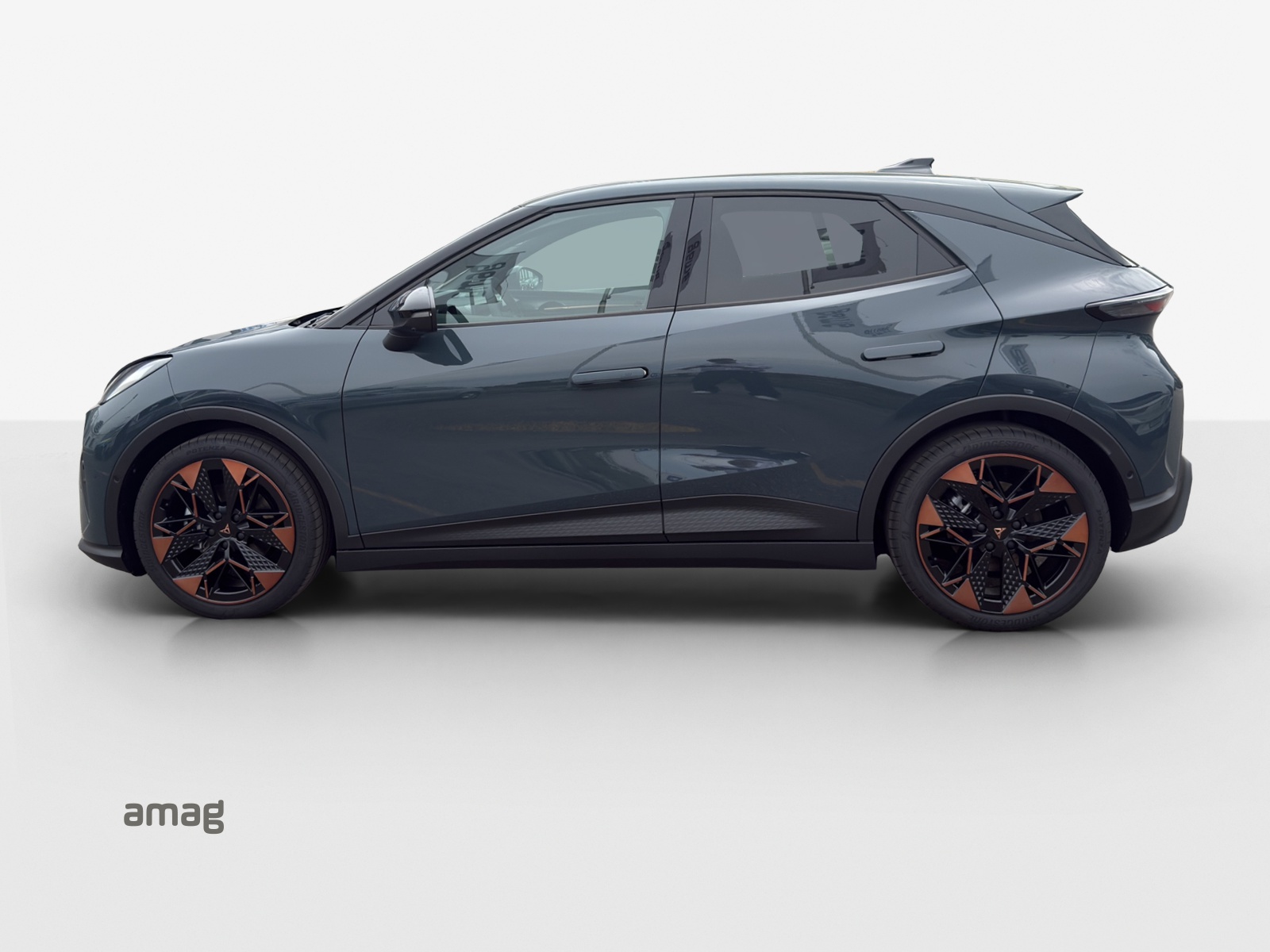 CUPRA Raval 52 kWh Dynamic+ Launch Edition-image-1