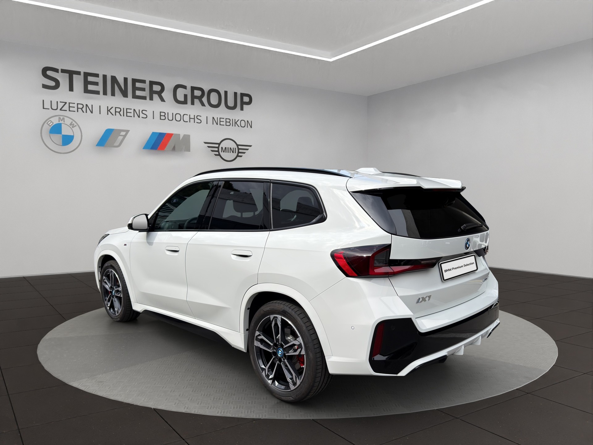 BMW iX1 xDrive 30 M Sport Pro-image-7