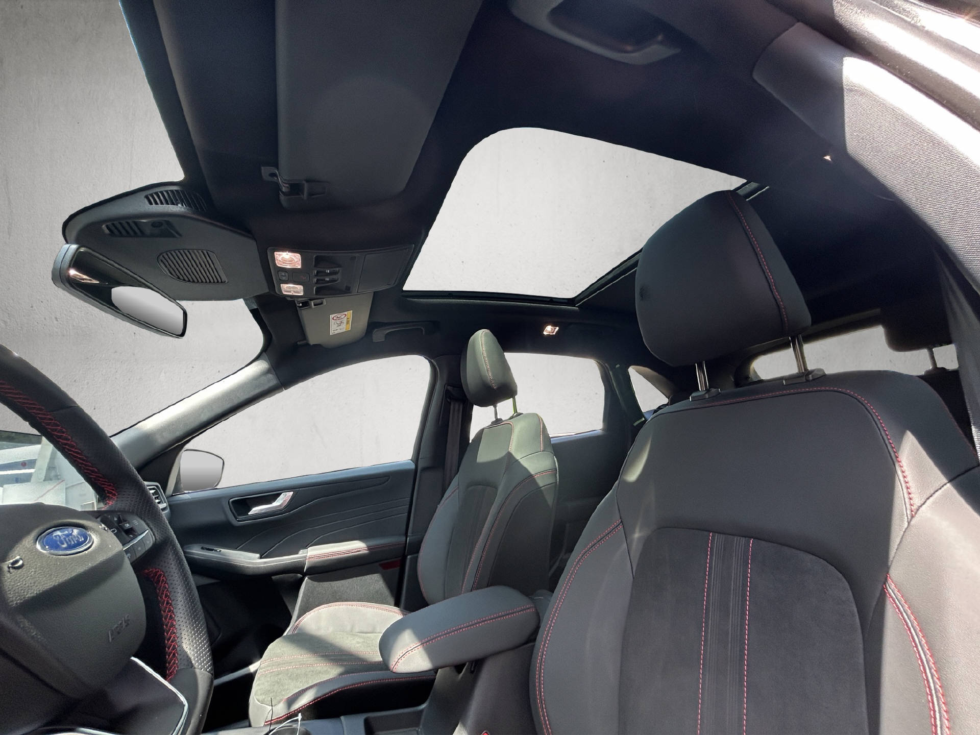 FORD Kuga 2.5 Plug-in Hybrid ST-Line X-image-26