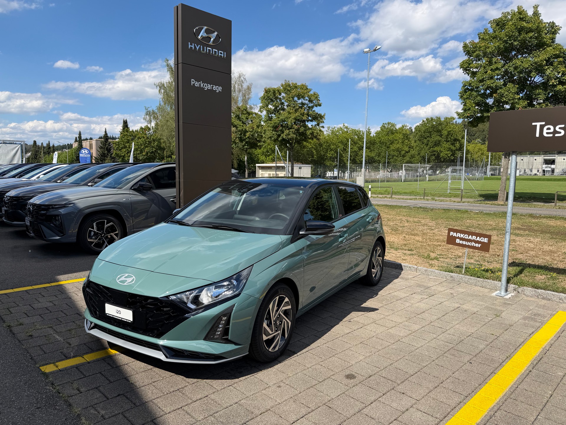 HYUNDAI i20 1.0 T-GDi Amplia GO! DCT-image-0
