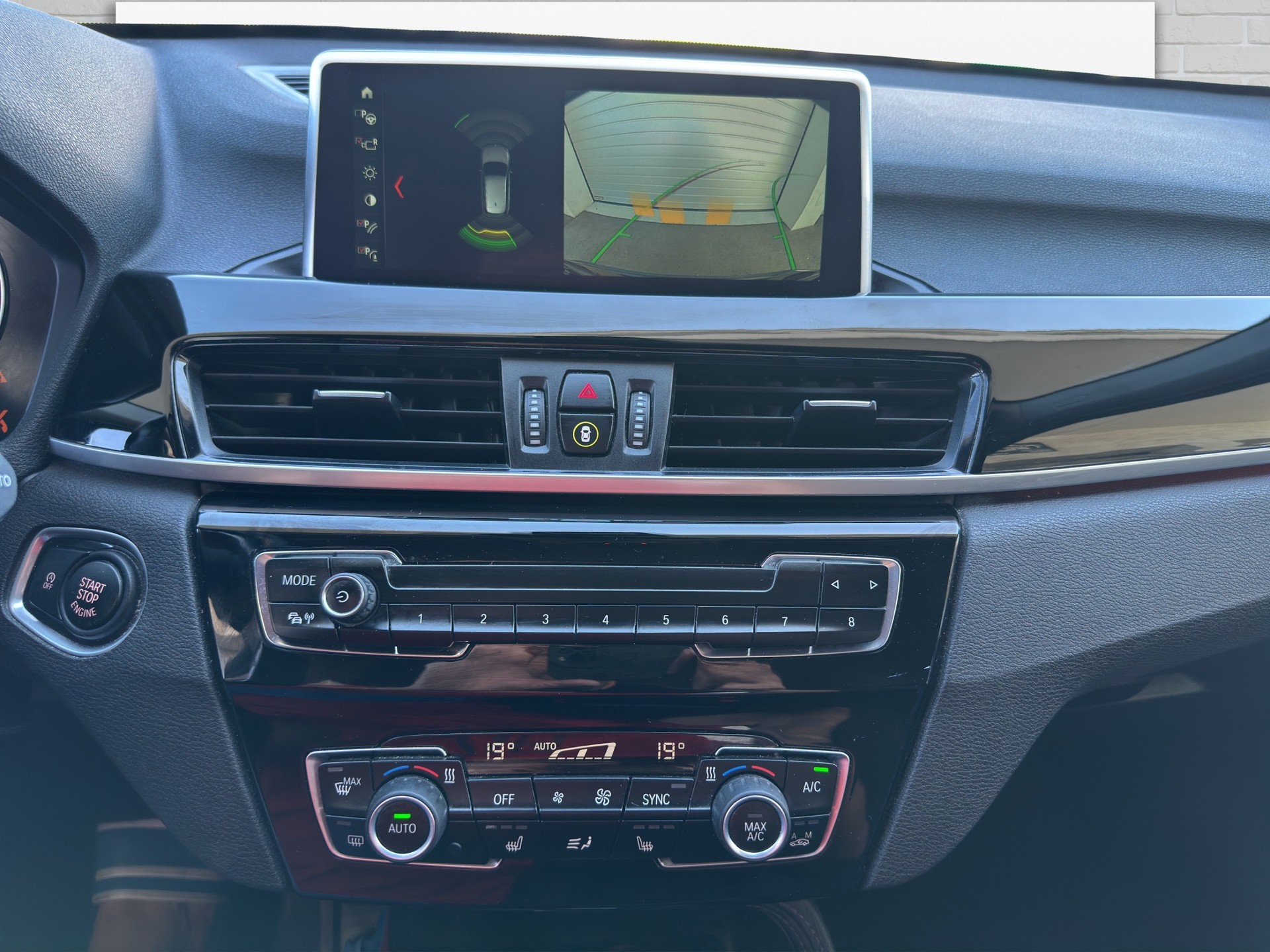 BMW X1 xDrive 18d xLine Steptronic-image-10