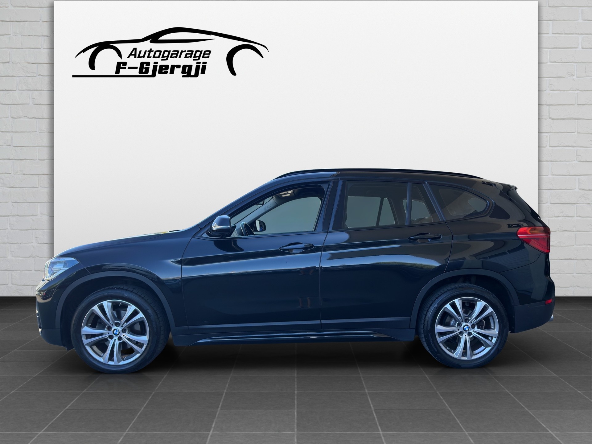 BMW X1 xDrive 18d xLine Steptronic-image-4