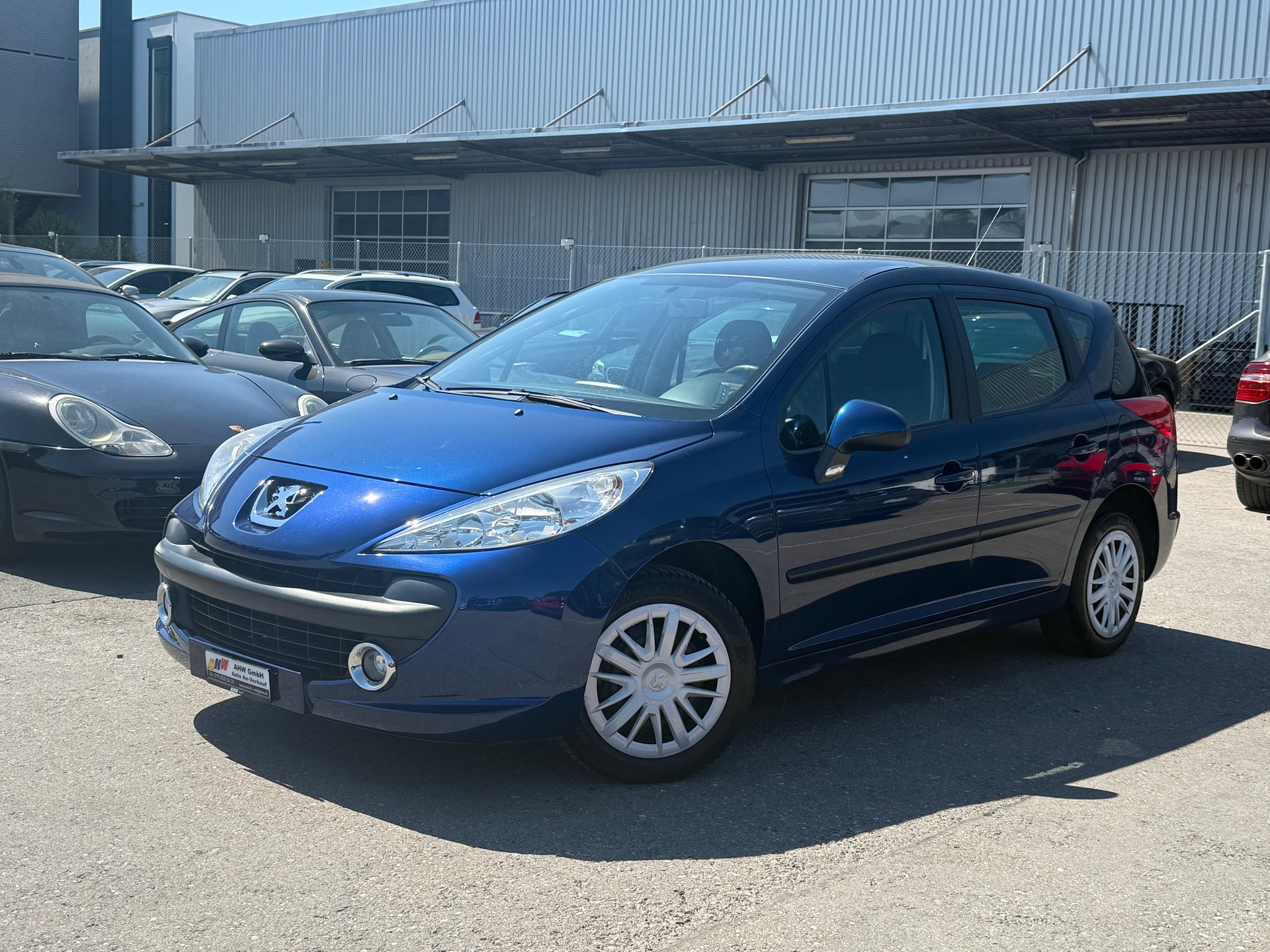 PEUGEOT 207 SW 1.6 16V Sport Automatic / Frisch ab MFK & Service / Rückfahrkamera / Klima / PDC / Tempomat / Panoramadach-image-0