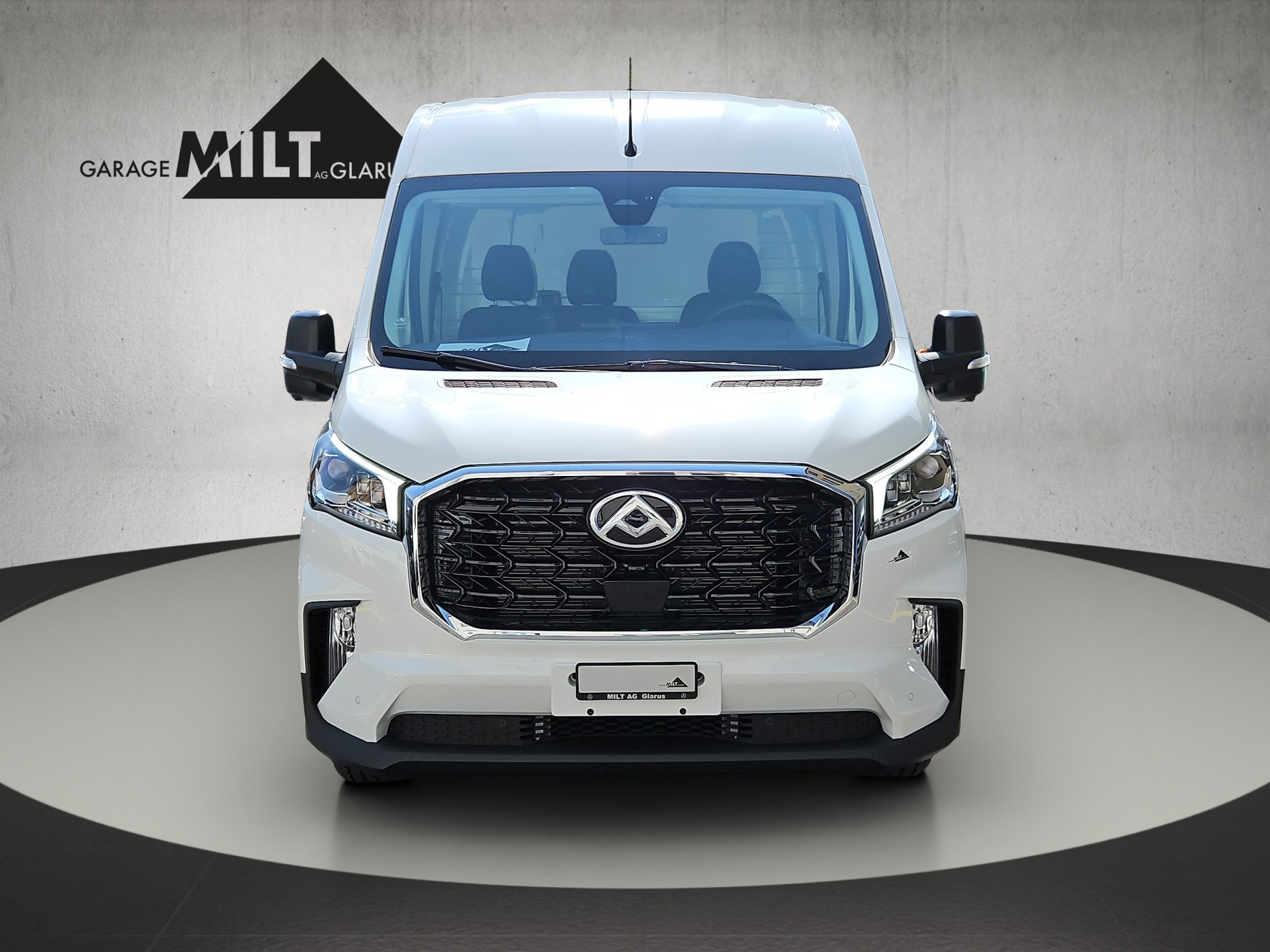 MAXUS Deliver 9 Kaw. L3H2 2.0 TD Luxury-image-2