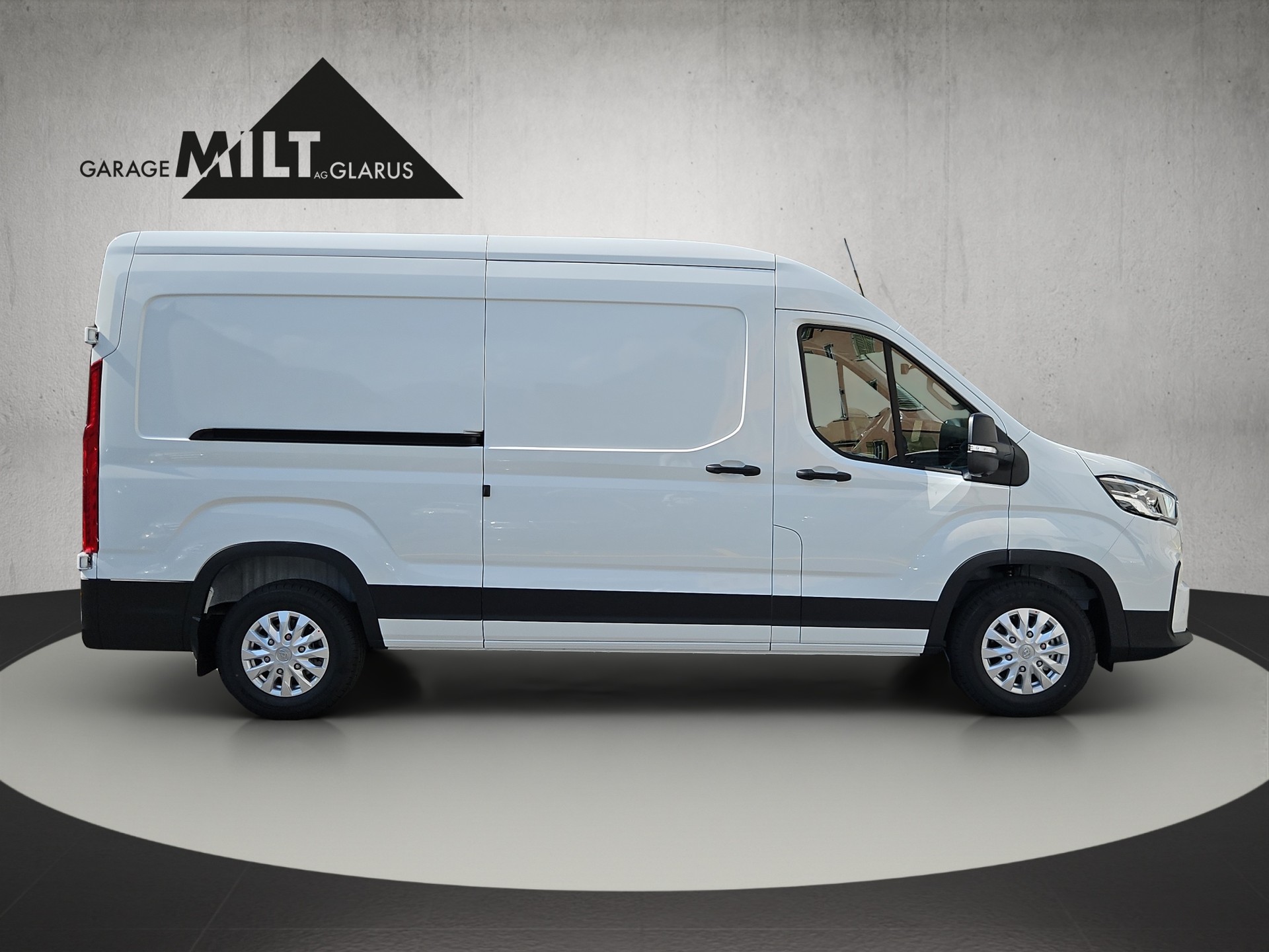 MAXUS Deliver 9 Kaw. L3H2 2.0 TD Luxury-image-3