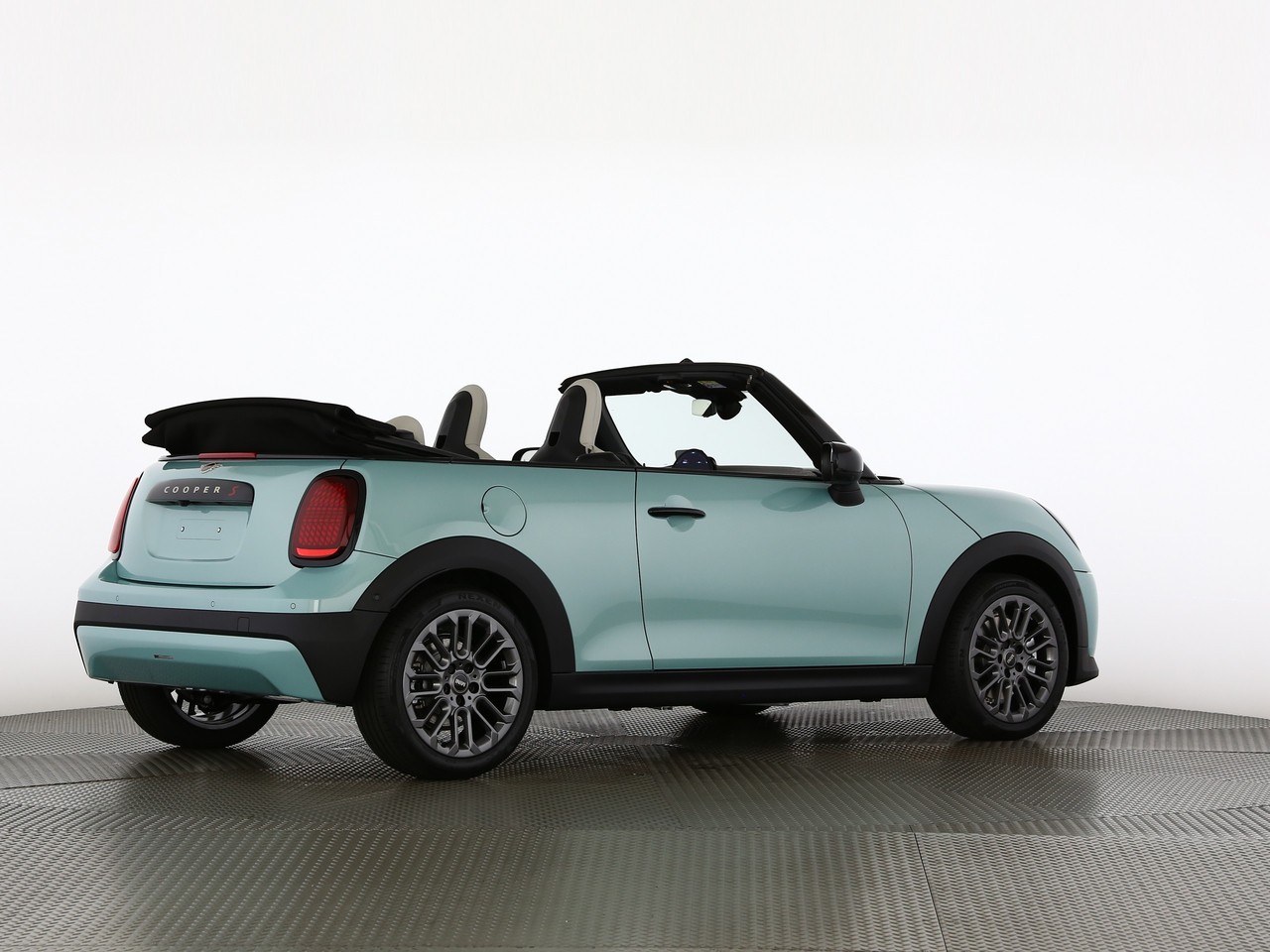 MINI Cooper S Cabriolet DKG-image-14