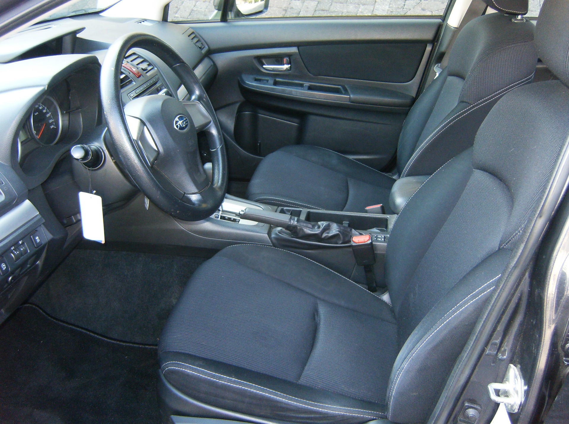 SUBARU XV 1.6 Swiss One AWD CVT-image-6