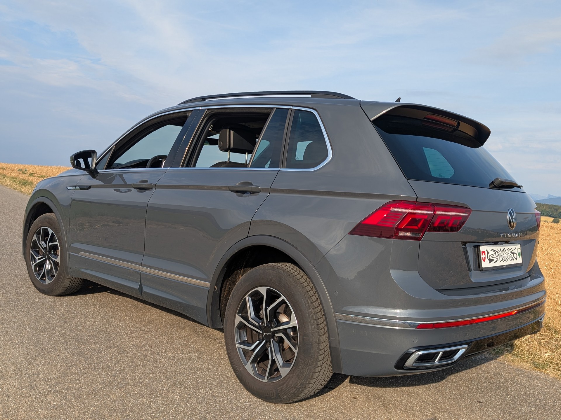 VW 2.0 TSI R-Line DSG-image-0