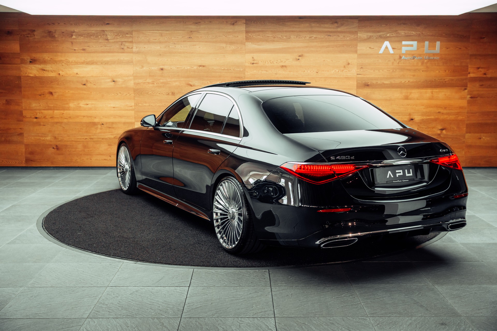 MERCEDES-BENZ S 450 d L 4Matic AMG Line 9G-Tronic-showroom-element-2