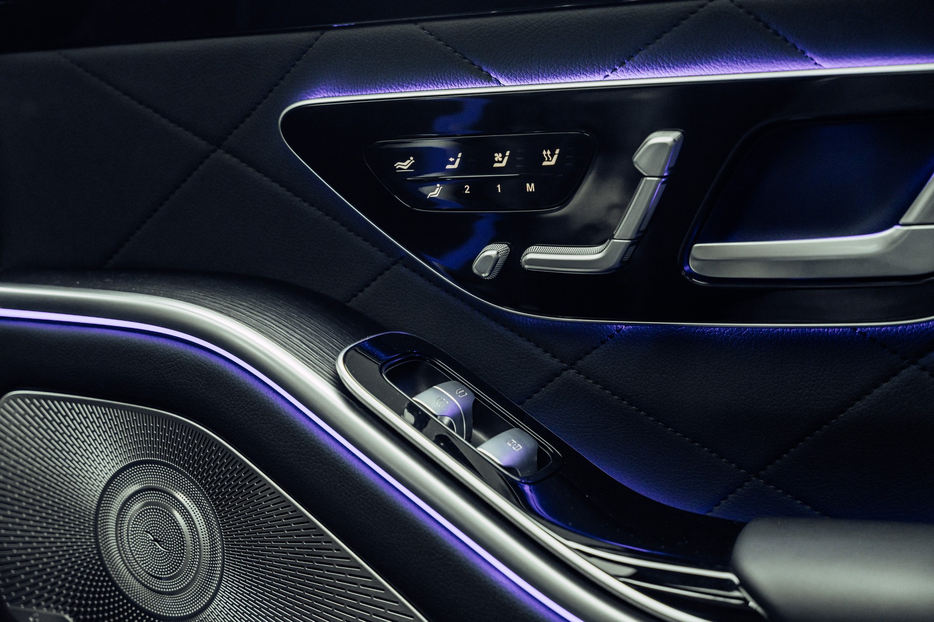 MERCEDES-BENZ S 450 d L 4Matic AMG Line 9G-Tronic-image-16