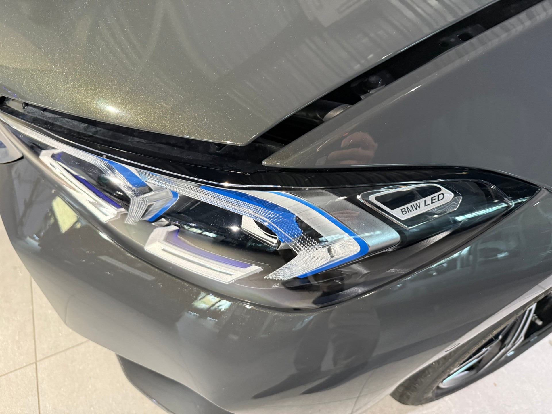 BMW M340i xDrive 48V Steptronic-image-24