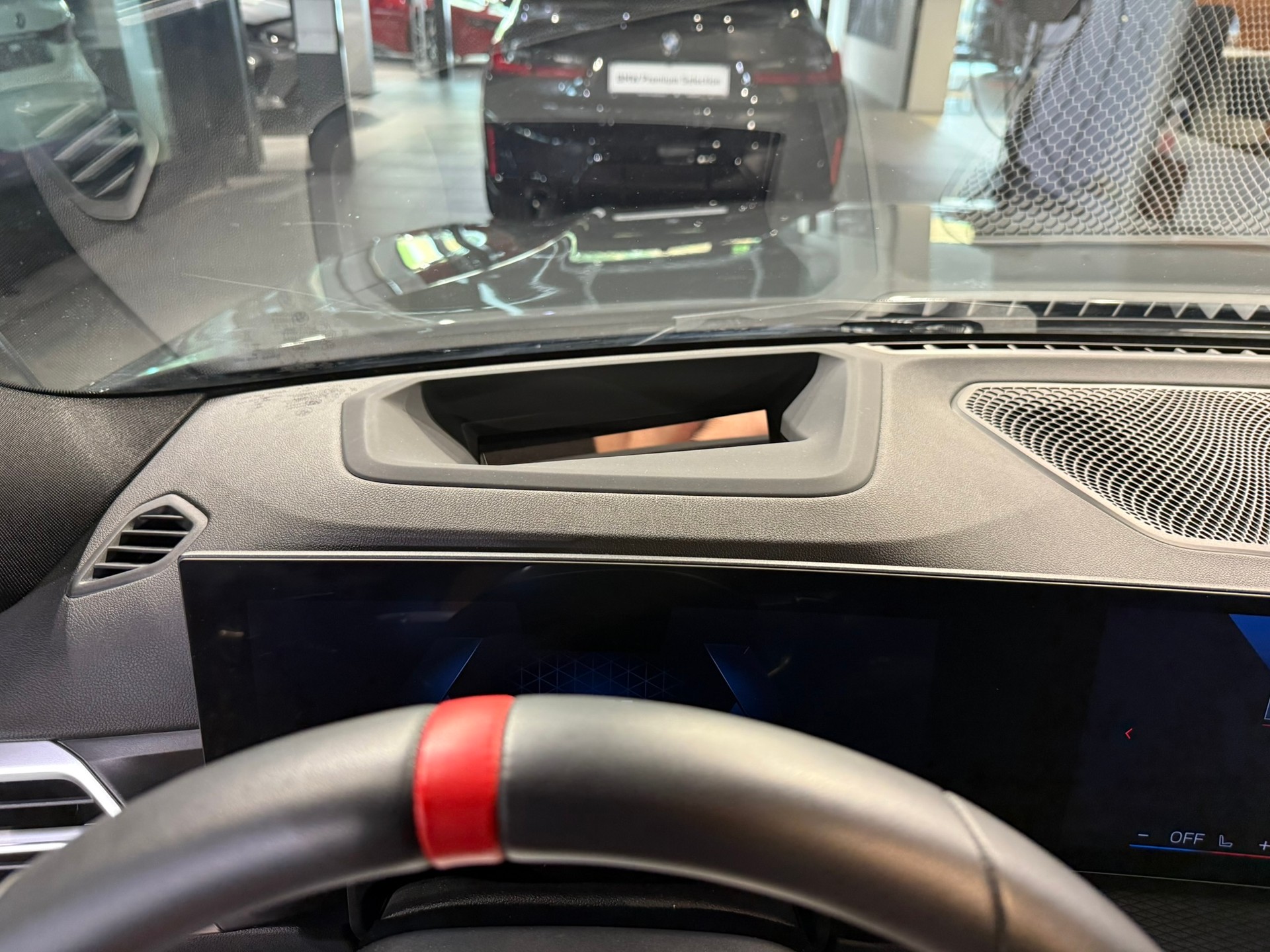 BMW M340i xDrive 48V Steptronic-image-11