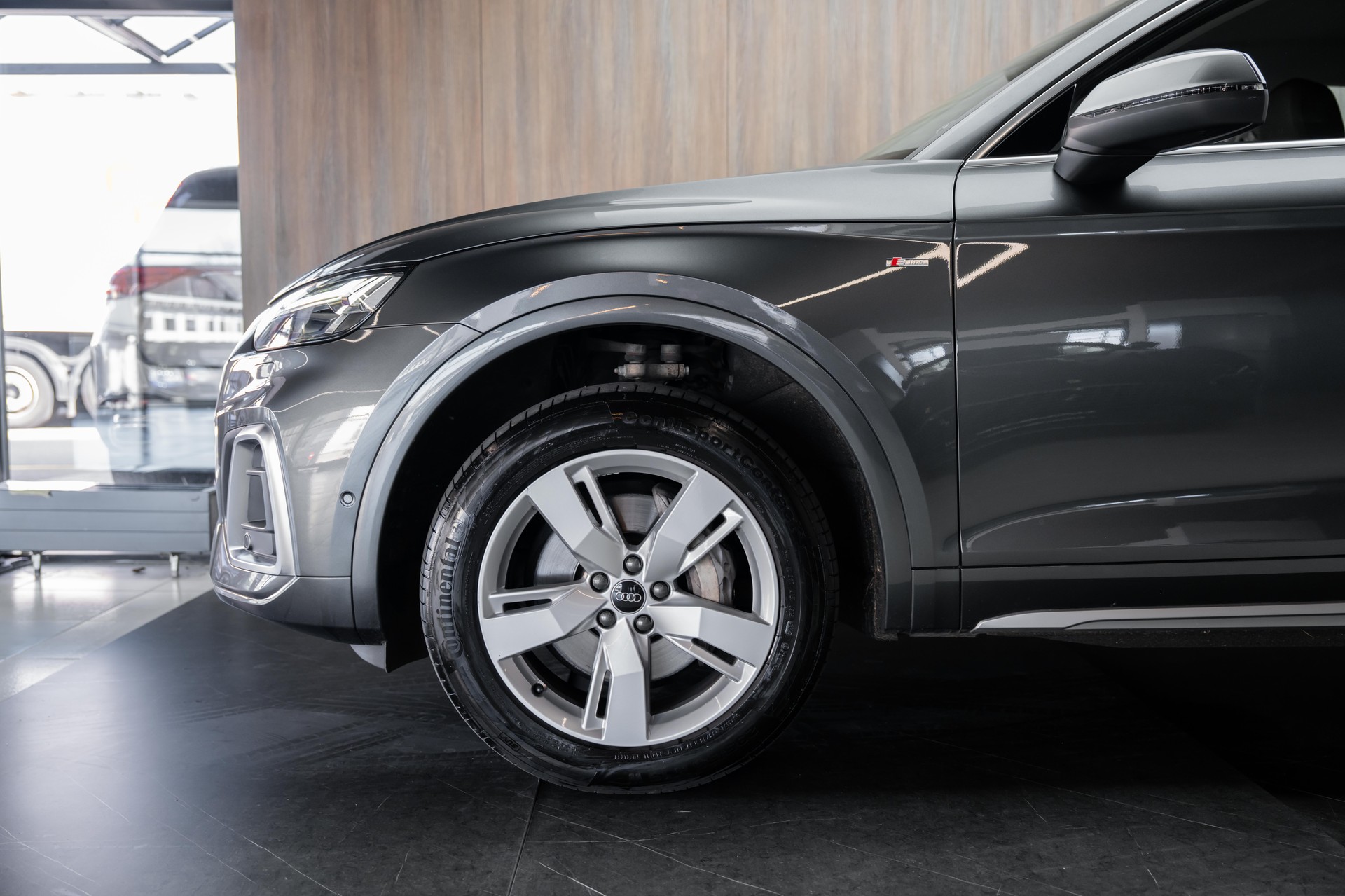 AUDI Q5 55 TFSI e PHEV S line quattro S-tronic-image-27