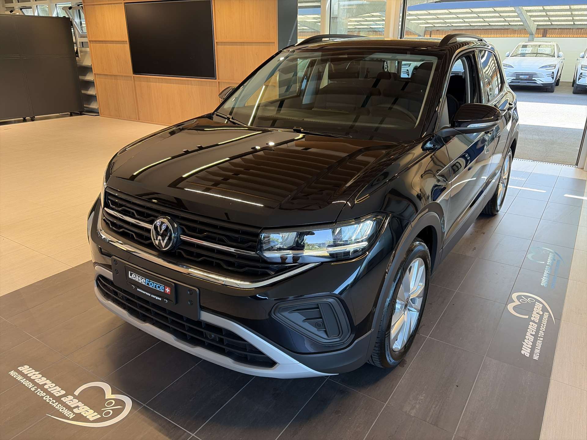 VW T-Cross 1.0 TSi EVO Life-Edition DSG-Automat-image-0